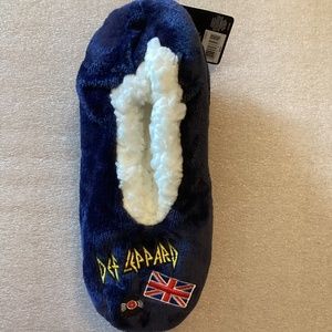 DEF LEPPARD Women’s Men’s Unisex Blue EMBROIDERED Slipper Socks Rock n Roll
